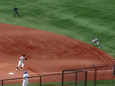 ４月２６日　東都大学野球　青学大対亜細亜大_b0166128_15265770.jpg