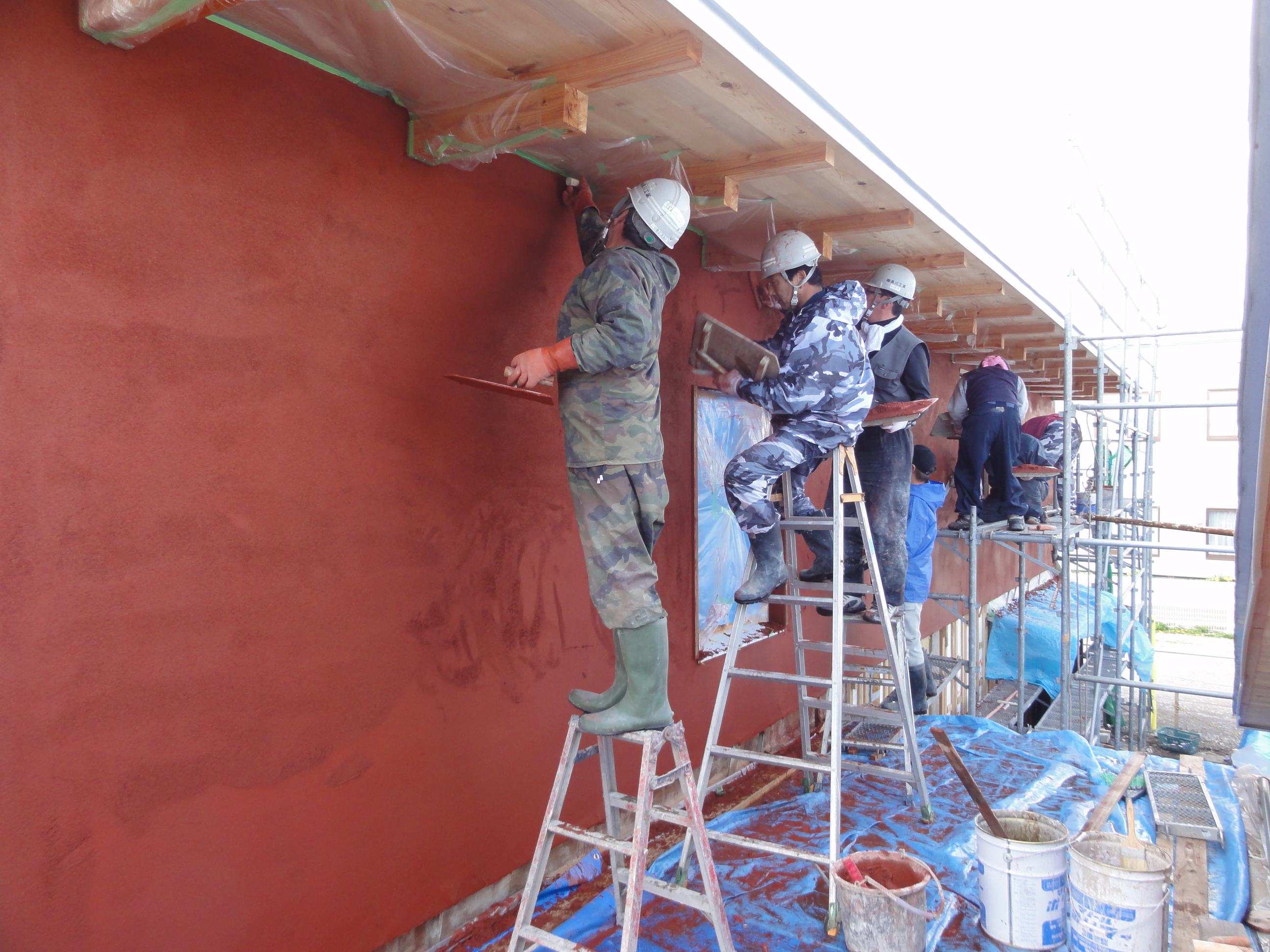 べんがら色のモルタル Road To Architect