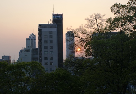 夕陽燦々の坂のまちを歩く　　～大阪あそ歩～_e0048404_14381317.jpg