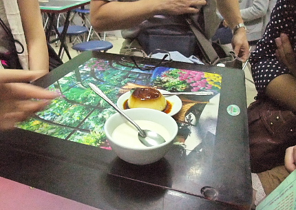 f0218012_01424.jpg
