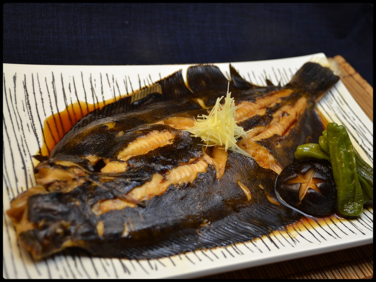 ババガレイの姿煮 魚と野菜と私と和ノ香 ババガレイの姿煮 魚と野菜と私と和ノ香