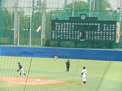 ４月２６日　東都大学野球２部　東農大対拓殖大_b0166128_12933.jpg