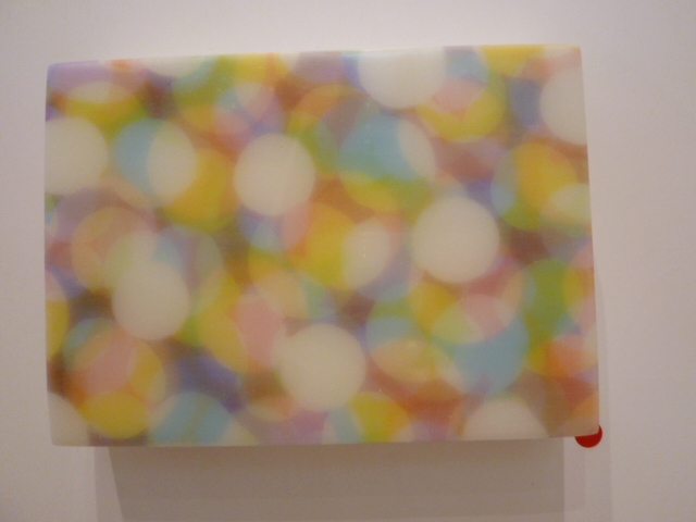 1521) 「山本雄基・個展 『グレーゾーンが踊っている』」 六花亭・福住店　終了4月1日（金）～4月30日（土)_f0126829_1085322.jpg