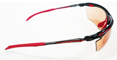 東日本大震災チャリティーモデル・MAGSTERレーシング入荷!_c0003493_932773.jpg