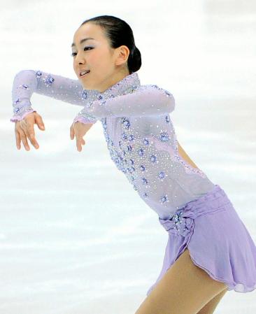 安藤美姫選手逆転優勝おめでとう！　－2011世界選手権・女子シングル_b0038294_013388.jpg