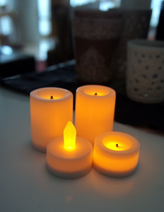 Flameless candles_c0148705_1826995.jpg