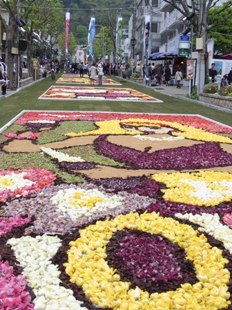 e0043720_1101015.jpg