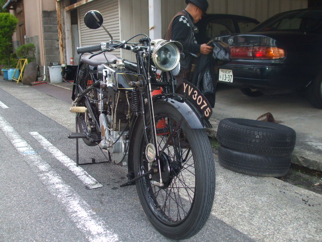 Sunbeam_c0060469_2111278.jpg