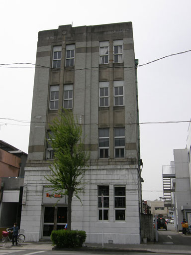 f0036603_2338340.jpg