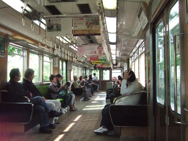映画「阪急電車」を見て_f0012718_9304215.jpg