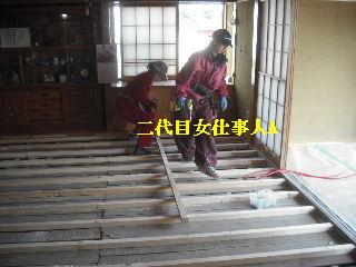 震災被害による床工事_f0031037_21522486.jpg