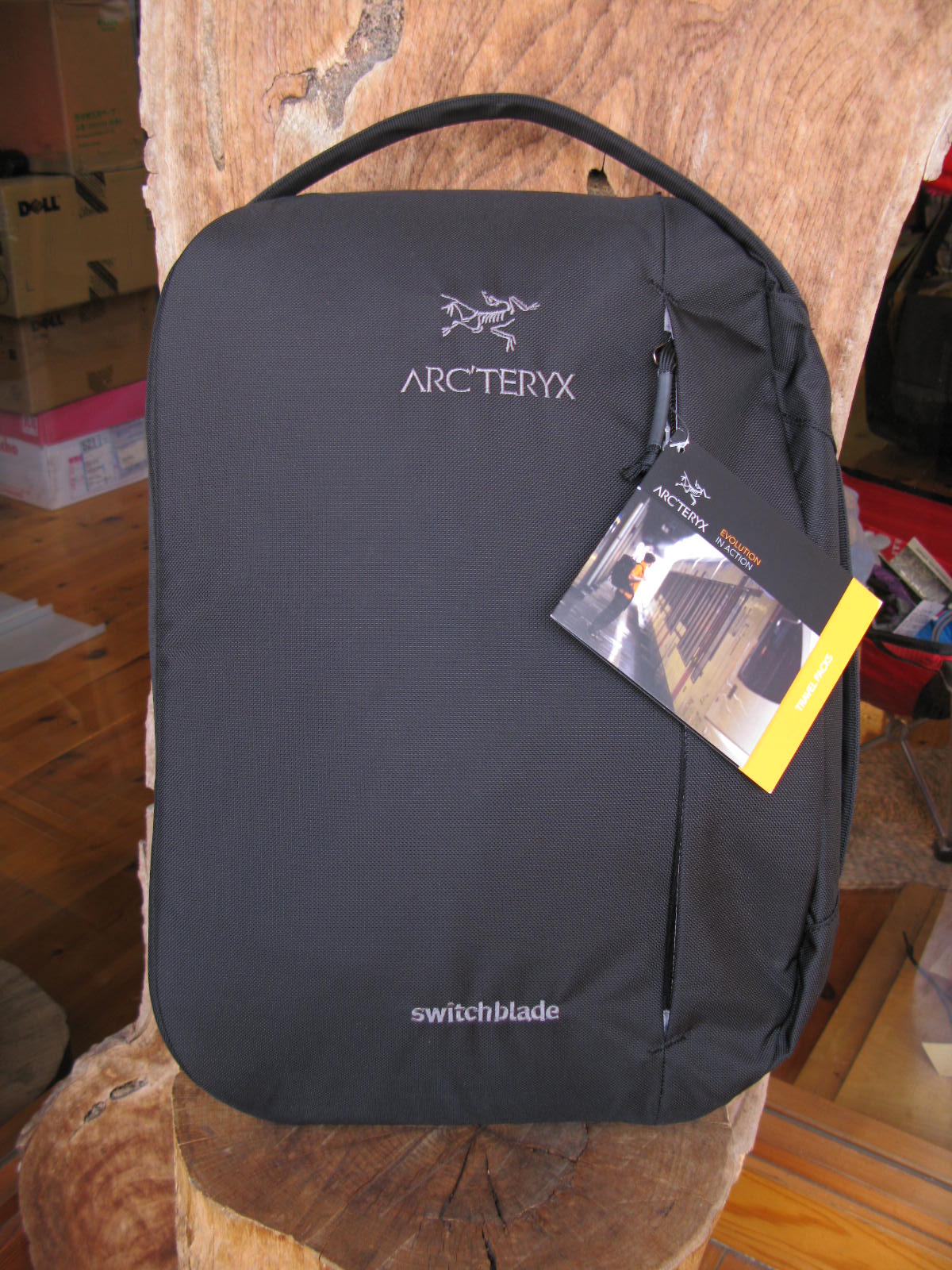 ARC'TERYX SWITCHBLADE : OUTDOOR SHOP MOOSE ブログ ARC'TERYX SWITCHBLADE : OUTDOOR SHOP MOOSE ブログ
