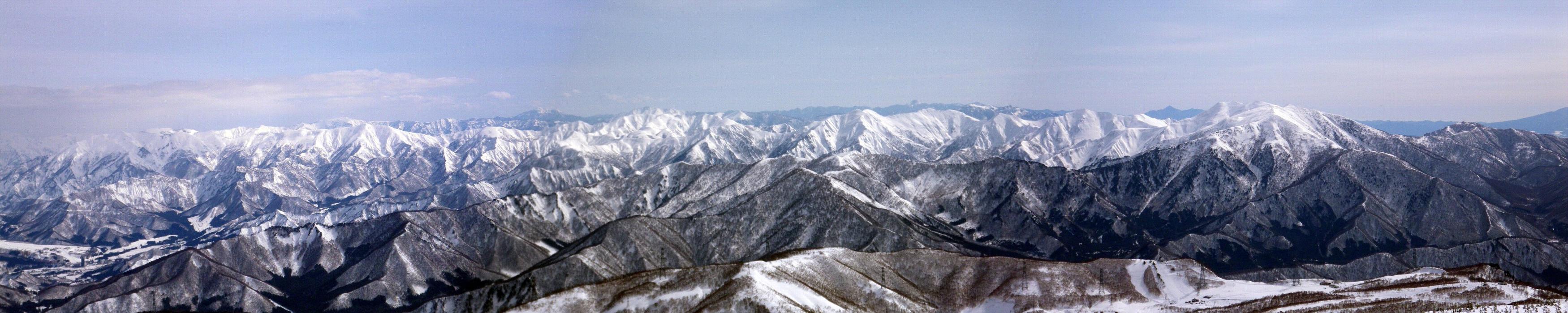 苗場山 神楽ヶ峰 ２０１１年３月６日 ソロで生きる