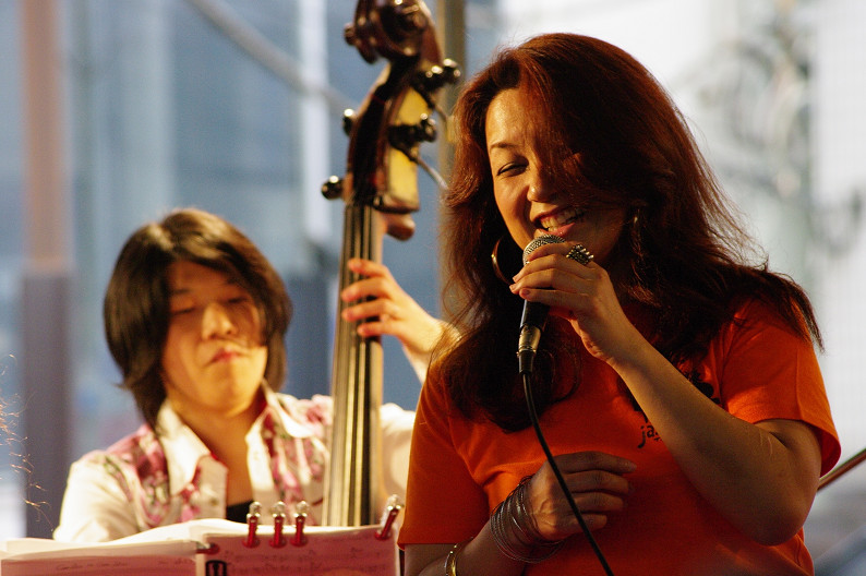 高槻JAZZ STREET 2011_f0152550_19205794.jpg