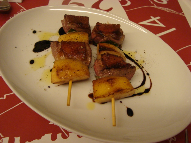 西荻窪「trattoria 29 ~東北豚まつり~」へ行く。_f0232060_17452483.jpg