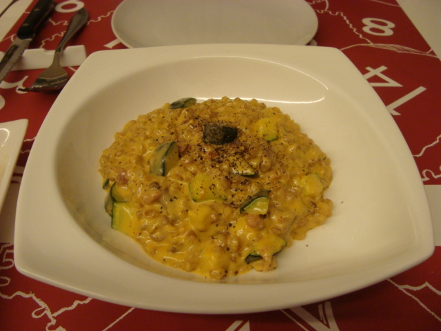 西荻窪「trattoria 29 ~東北豚まつり~」へ行く。_f0232060_17524188.jpg