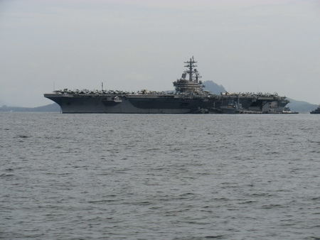 ロナルド・レーガン (USS Ronald Reagan, CVN-76)_a0002177_1619363.jpg