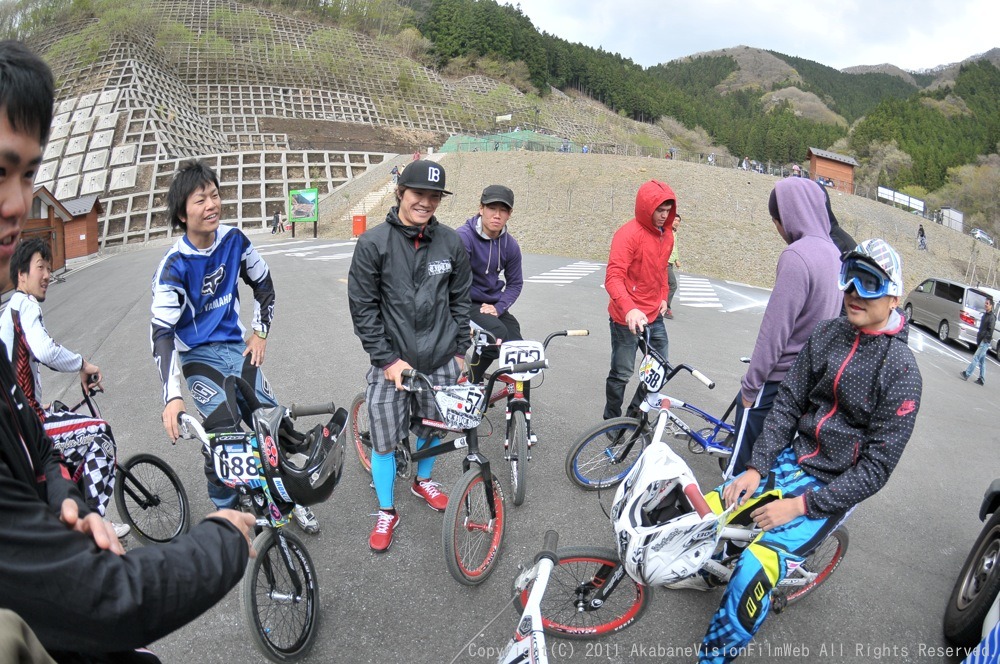 GW遠征 秩父遠征日記VOL2:JBMXF第3戦UCI BMX JAPAN SERIES ROUND3コース外の風景_b0065730_19542229.jpg