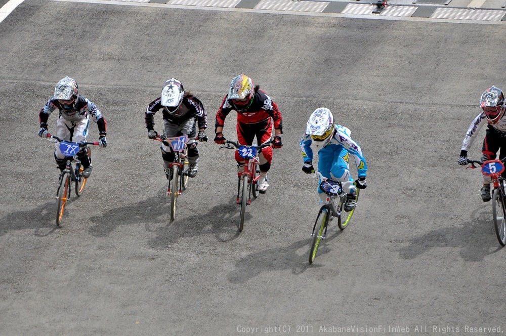 GW遠征  秩父遠征日記VOL２：JBMXF第3戦UCI BMX JAPAN SERIES ROUND3コース外の風景_b0065730_2084984.jpg