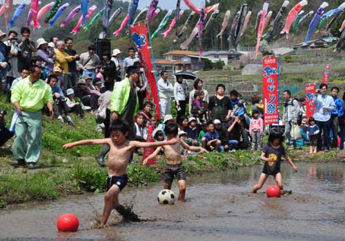 長沢鯉のぼり祭り　2011.5.5　北杜市_c0162844_7273912.jpg