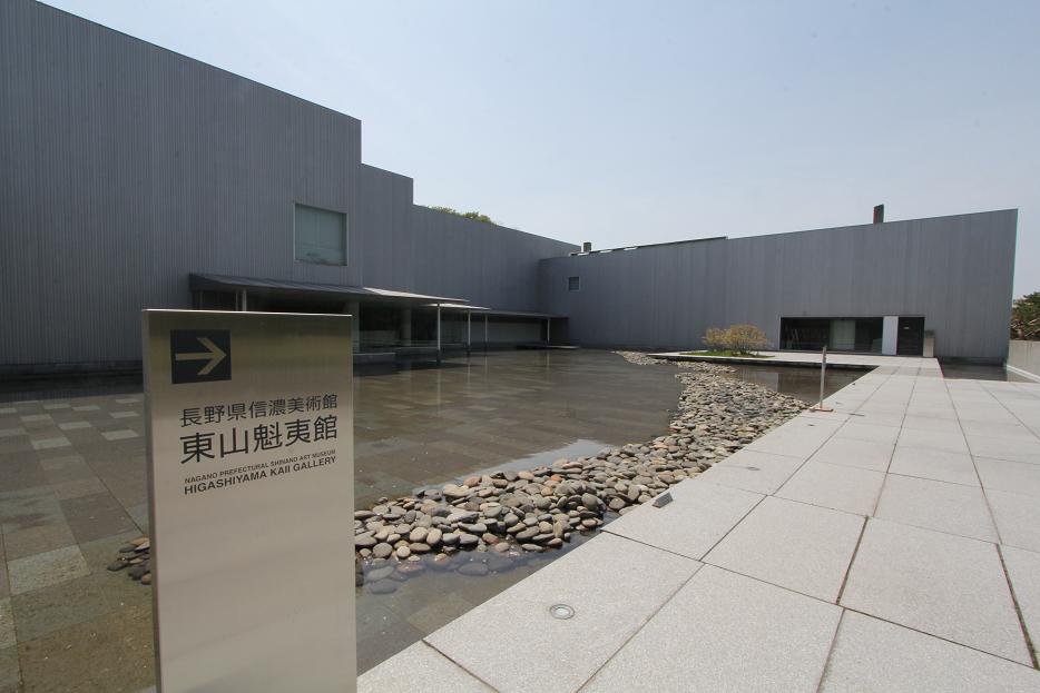 コムクドリ 犀川(さいがわ)の川原_a0107574_17112677.jpg