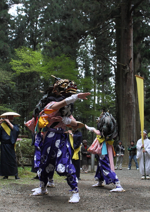 ささら舞<2>　花園神社　北茨城市 ２０１１年５月５日_e0143883_18252583.jpg