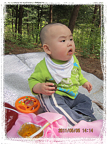 オリニナル(子供の日)でユンゴンルン(隆健陵)へ_b0194098_1555553.jpg