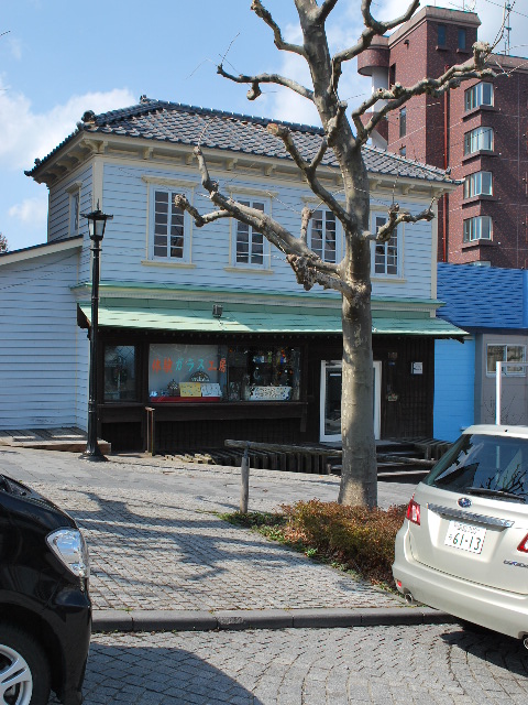 函館基坂の元町ガラス工房(函館擬洋館コレクション、その31)_f0142606_6205592.jpg