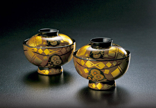 伝統工芸品を見直そう： 岩手県 秀衡塗 : 長生村日記