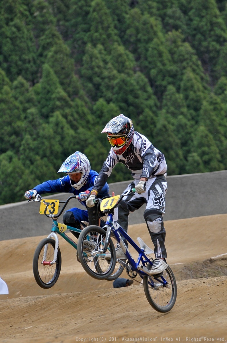 GW遠征  秩父遠征日記VOL4：JBMXF第3戦UCI BMX JAPAN SERIES ROUND3予選の風景その２_b0065730_1364044.jpg