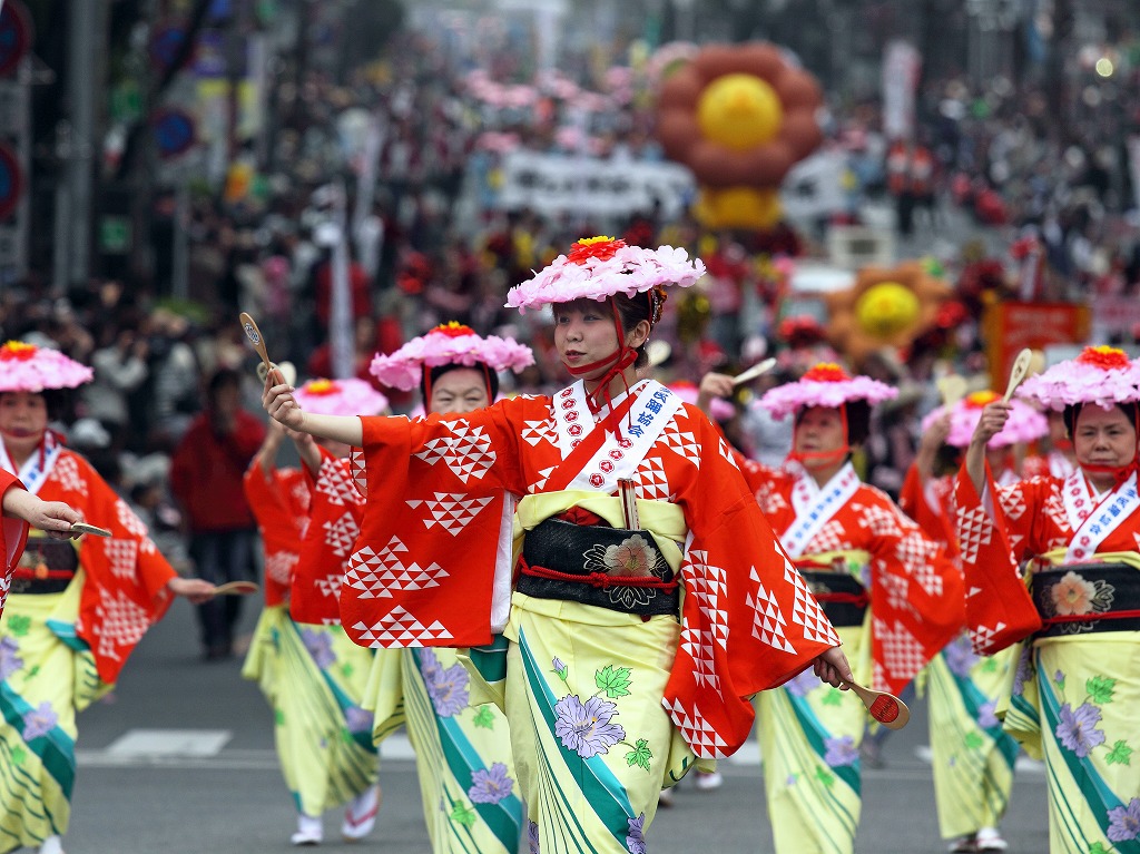 博多どんたく 港まつり 旅の途中で 博多どんたく 港まつり 旅の途中で