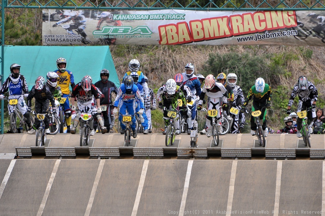 GW遠征 上越遠征日記VOL2：JBMXFシリーズ第4戦予選の風景その１_b0065730_2051383.jpg