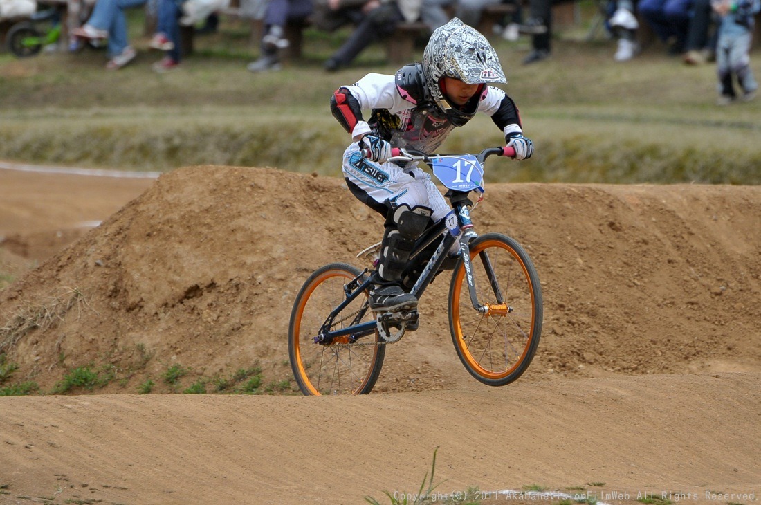 GW遠征 上越遠征日記VOL5:JBMXFシリーズ第4戦/UCI BMX JAPAN SERIES ROUND4年齢別決勝_b0065730_1755734.jpg