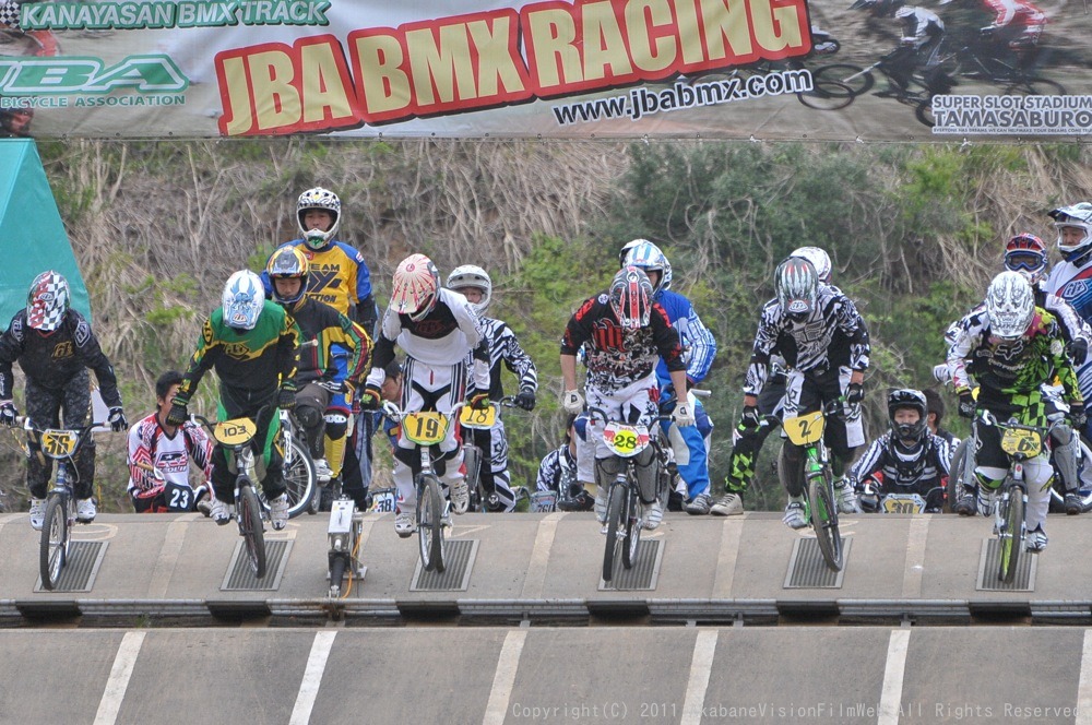 GW遠征 上越遠征日記VOL5:JBMXFシリーズ第4戦/UCI BMX JAPAN SERIES ROUND4年齢別決勝_b0065730_1814992.jpg