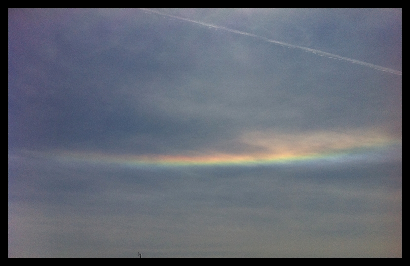 今日の空+α_e0121792_1944100.jpg