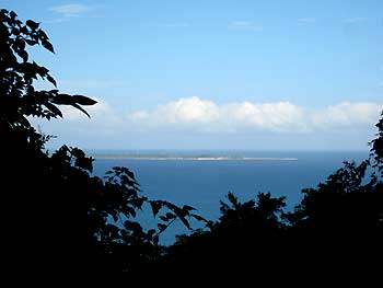 f0032812_22595873.jpg