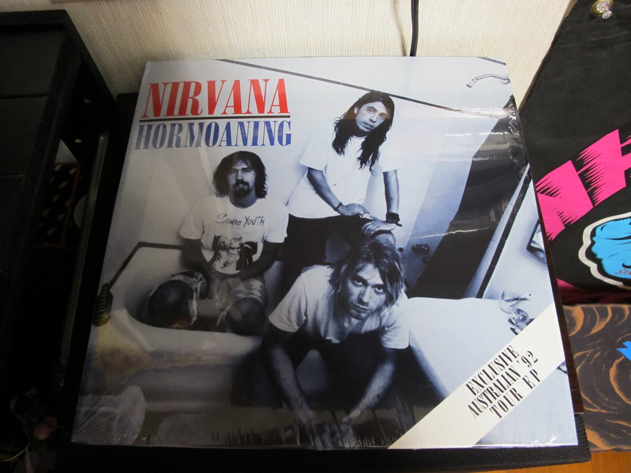 NIRVANA / HORMOANING LP RSD2011 : ◇◇◇◇◇◇◇◇◇◇