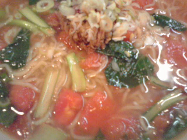 座間市 トマトラーメン ジャカルタラーメン_e0187697_711816.jpg