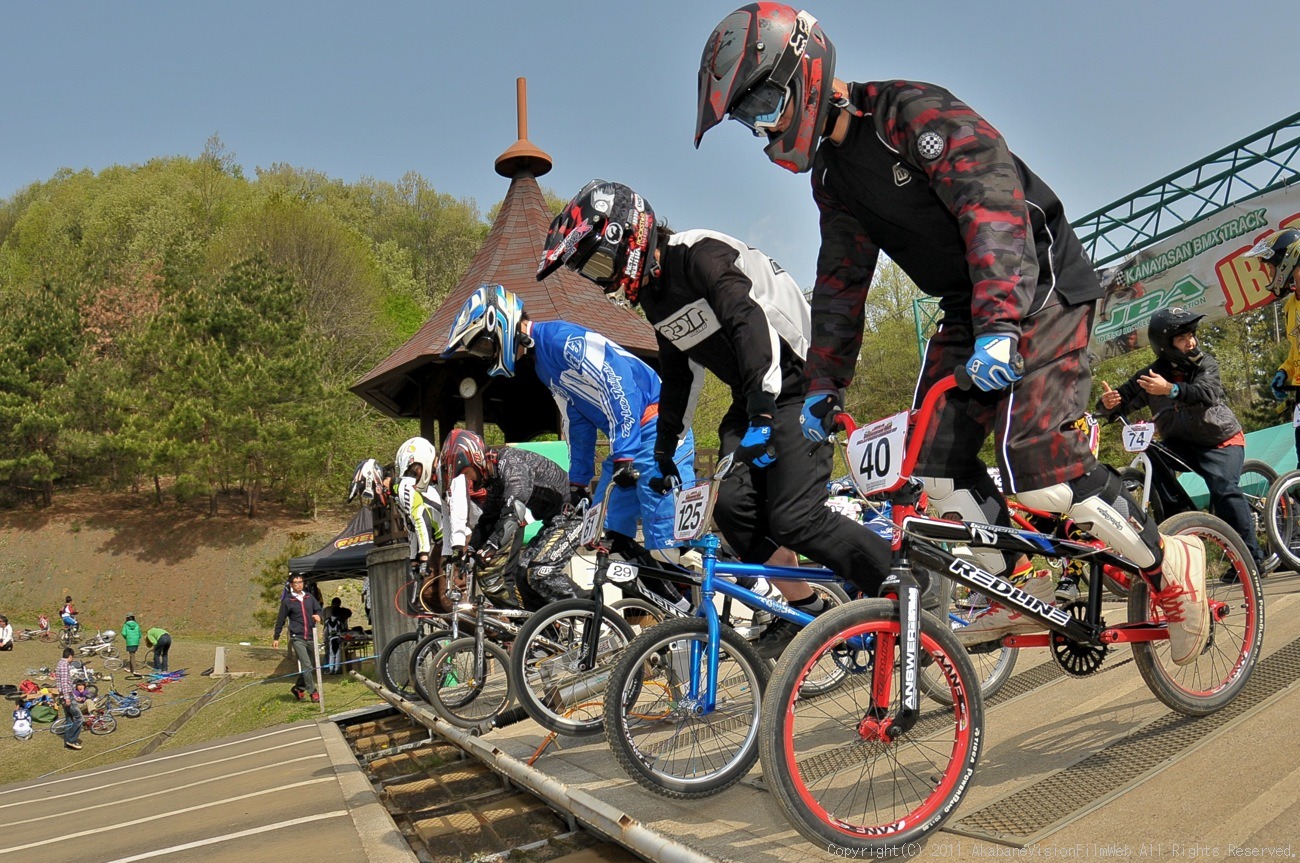 BMX RACING START MANIA2011：ChuetsuChallengeCup_b0065730_17384718.jpg