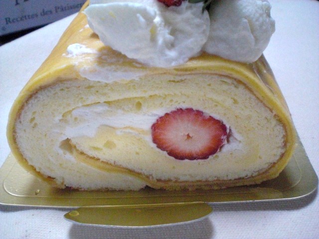 さいかい堂のロールケーキ 自由時間