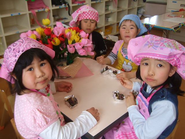 よもぎ団子屋さん成功!_d0166047_13565377.jpg