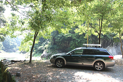 ◆オートキャンプなSUV、SUBARU OUTBACK LLbean edition_b0008655_1520281.jpg