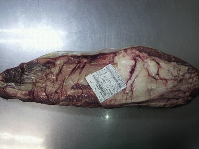お肉カット!!_b0219993_1342108.jpg