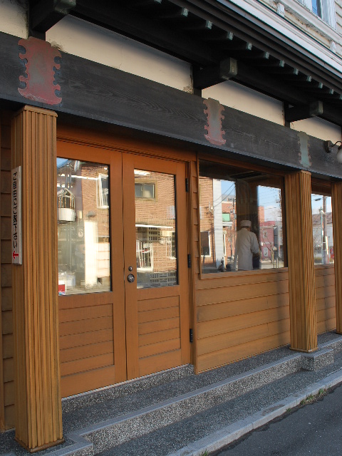 函館・丸豆岡田製麺末廣工房(函館擬洋館コレクション、その32)_f0142606_1231434.jpg