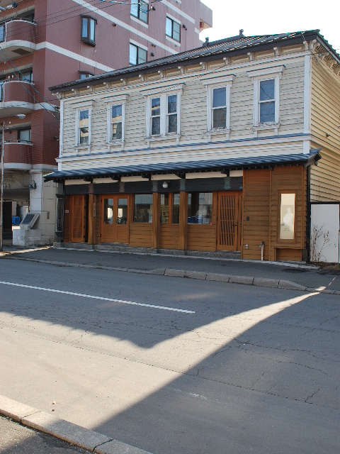 函館・丸豆岡田製麺末廣工房(函館擬洋館コレクション、その32)_f0142606_12323255.jpg
