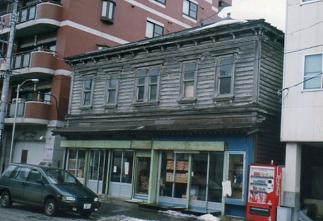 函館・丸豆岡田製麺末廣工房(函館擬洋館コレクション、その32)_f0142606_12341760.jpg