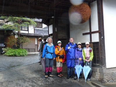 雨でも楽しい八ヶ岳周遊ウォーク_f0019247_2023575.jpg