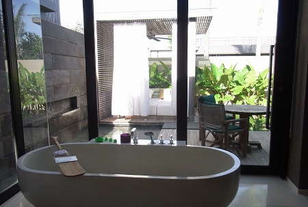W Retreat & Spa Bali ～ Fantastic 1Bedroom Villa #35 ～ (\'11年3月)_a0074049_153329100.jpg