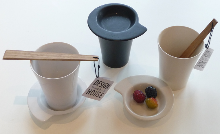★DESIGN HOUSE Stockholmが発表した、北欧デザインのカップ(マグ)&ソーサーのセット。_c0156359_18125745.jpg