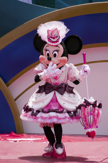 テーブルイズザウェイティング ミッキー ぬいぐるみ テーブル・イズ